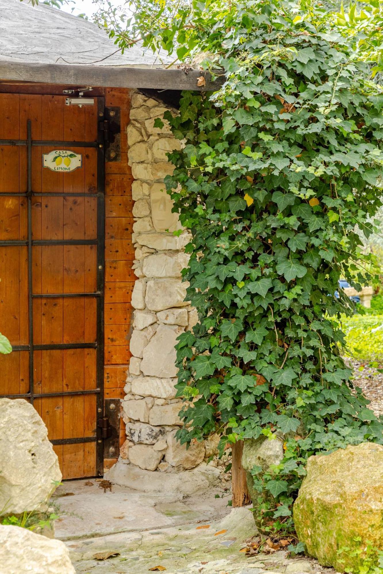 Masseria Usamborgia Noto Exterior photo